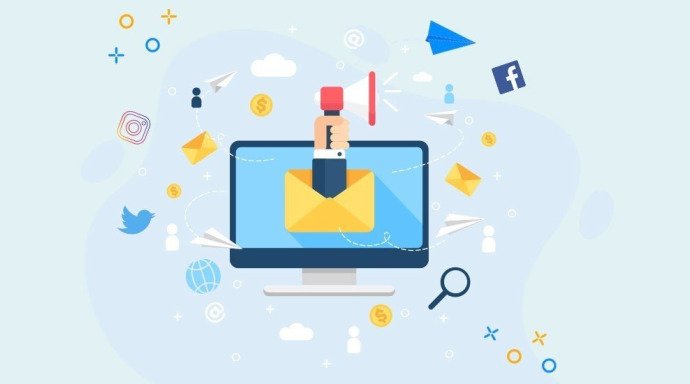 Social-Media-and-Email-Markeitng-Integration