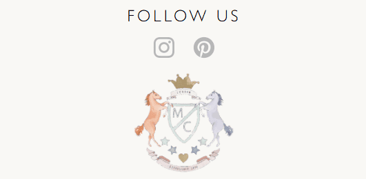 Приклад футера з іконками соцмереж у листі