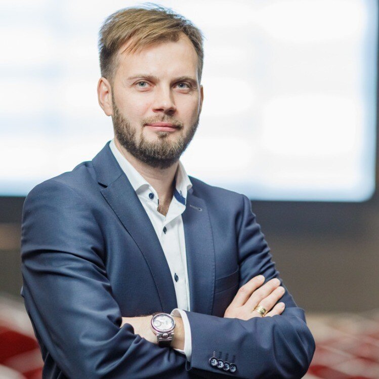 Dmytro Shapovalov