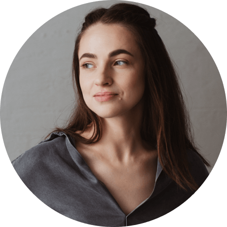 По всем вопросам, связанным с PR, обращайтесь к Александре